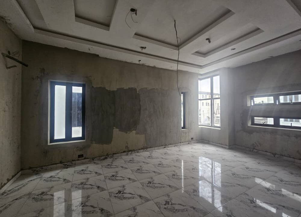 WhatsApp Image 2024-11-25 at 02.09.41 (3)