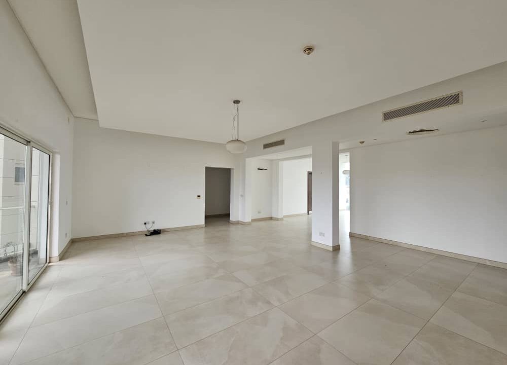 WhatsApp Image 2025-02-05 at 23.29.43 (3)