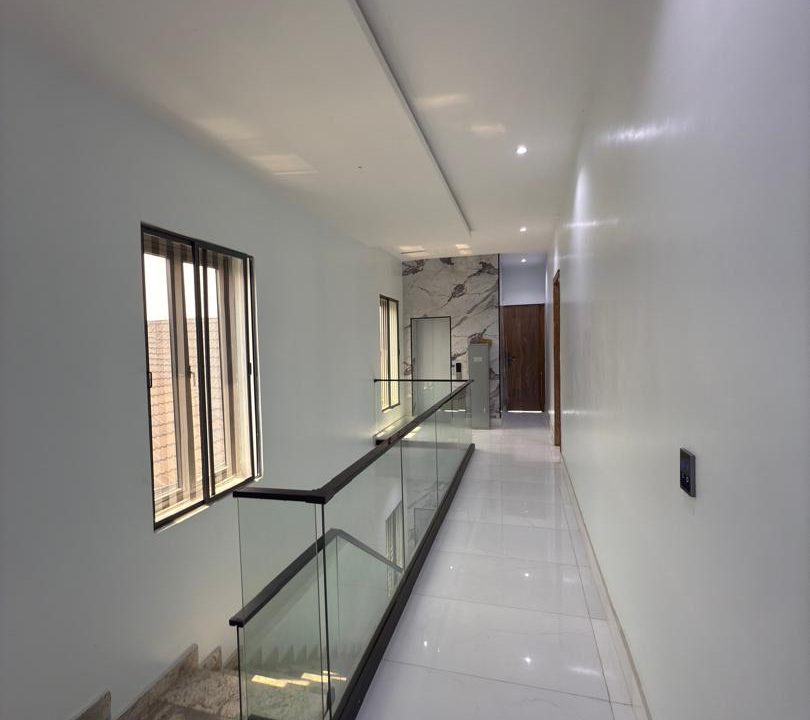 WhatsApp Image 2025-02-20 at 21.00.22 (1)