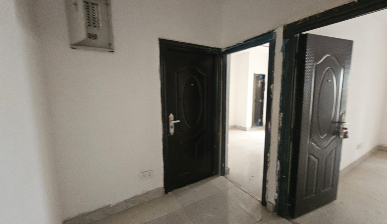 WhatsApp Image 2025-05-01 at 08.05.12 (3)