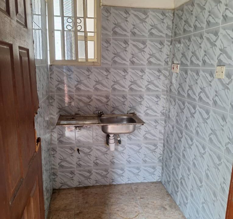 WhatsApp Image 2025-05-05 at 20.20.01 (3)
