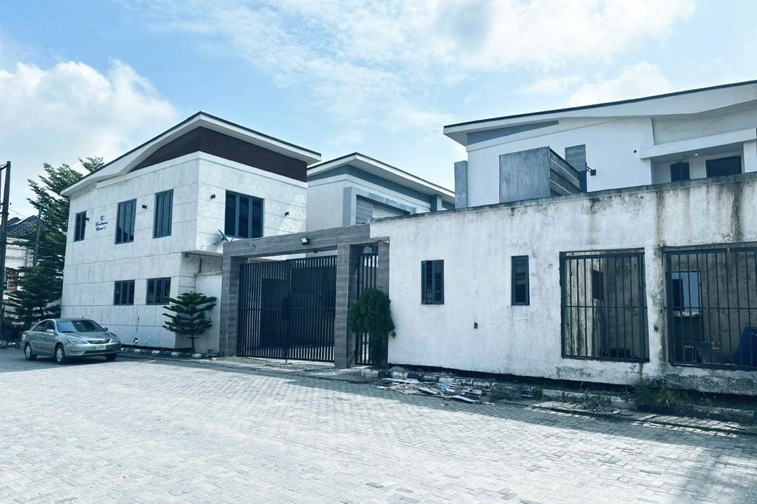WhatsApp Image 2025-05-22 at 21.48.20 (1)