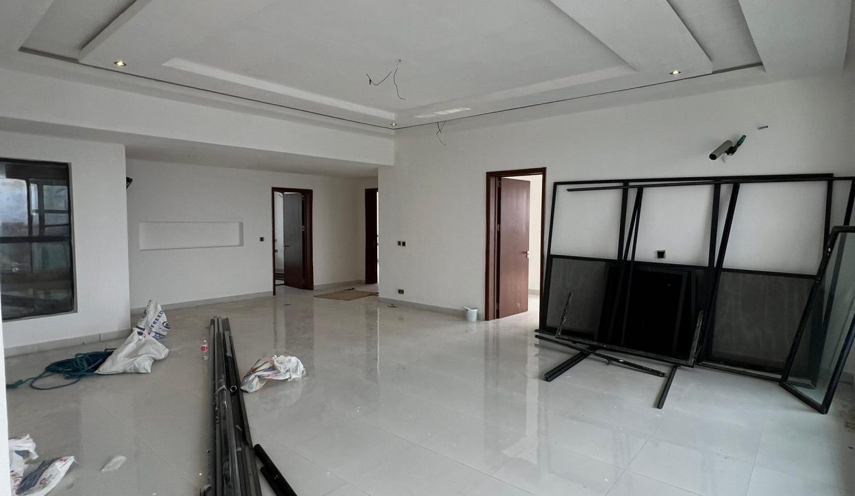 WhatsApp Image 2025-07-24 at 21.43.27 (2)
