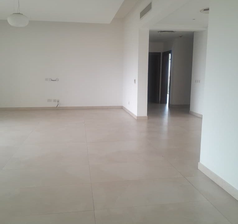 WhatsApp Image 2026-04-01 at 00.19.53